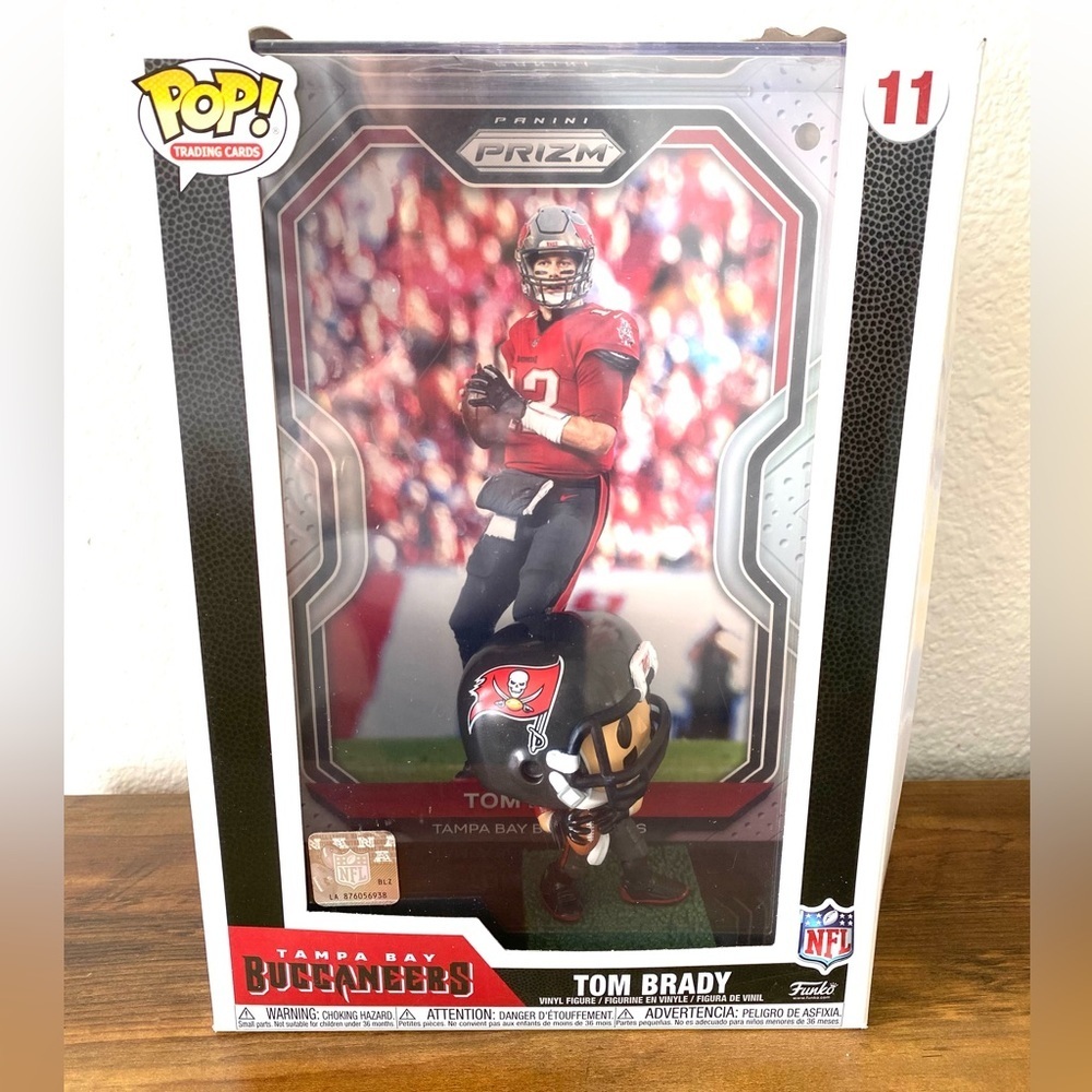 Funko Pop! NFL Collectible Tampa Bay Buccaneers Tom Brady Prizm Edition #11